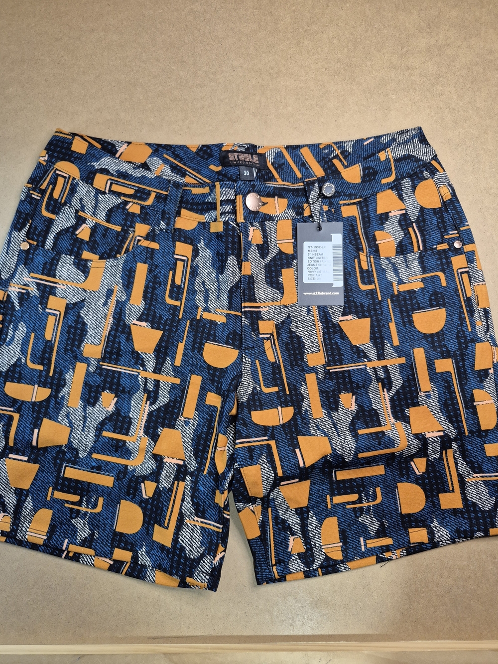 Men's Flat Front Geometric Shorts in Navy & Orange
